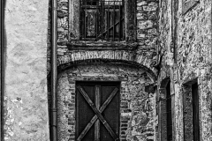 bn_025-BW-004