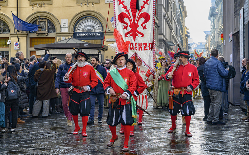 corteo in via calzaioli