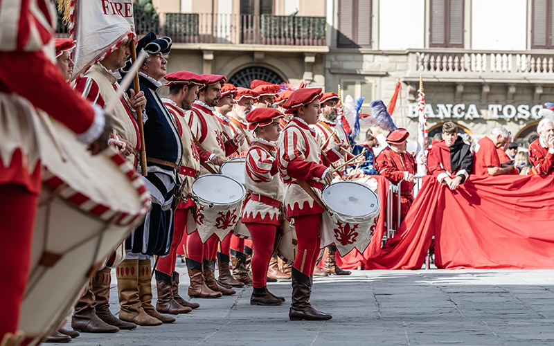 sbandieratori in piazza signoria 006
